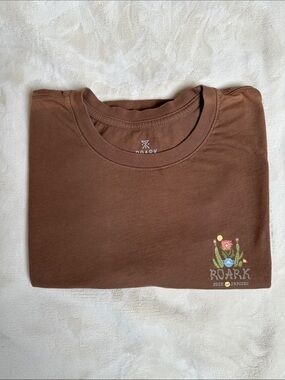 Roark Brown crop Tee with Desert Graphic